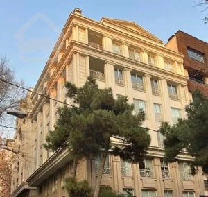 ۳۸۰متر۴خواب/۶۰مترتراس/به قیمت رسیده/فول مشاعات