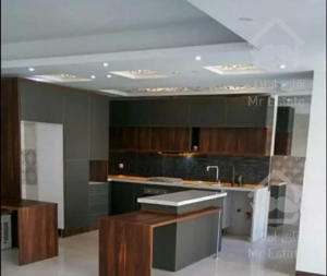 ۱۲۷متری ۳خواب با ۲پارکینگ