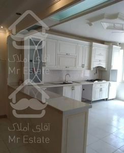 ۱۱۰متر نیروهوایی خ پنجم فول امکانات