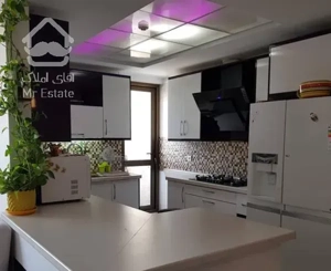 فروش واحد 115 متری در برج برند منطقه22 /سند تک برگ