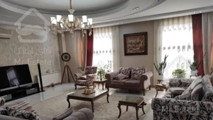 ۱۶۳ متری اعیان نشین منطقه ۲۲ کوهک چیتگر