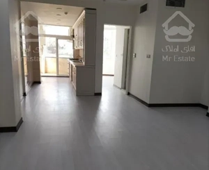 بلوار کوهسار / ۸۴ متر / کلید نخورده