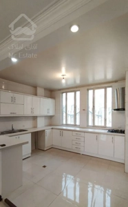 آپارتمان ۶۰ متر/۲ خواب/ سند تک برگ