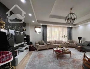 ۸۸ متر دوخواب باکس پونک سالن پرده خور