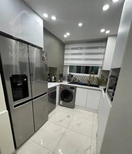 ۵۲ متر ۱خواب جیحون  دیزاین شده، آسانسور