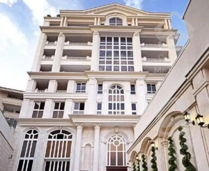 ۱۸۵ متر پادادشهر