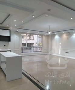 ۱۳۴متر۳خ/ویو میدان/۲پارکینگ/لابی مجلل/مستطیل طلایی