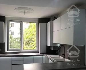 ۶۰متر / تک‌خواب / فول‌امکانات / ۷ساله