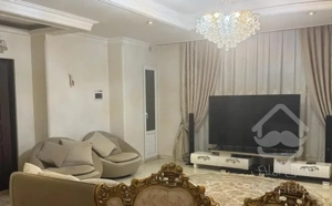 71متر /2خواب /طبقه روی همکف /پارکینگ /انباری
