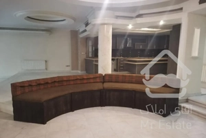 کامرانیه ی شمالی - 320 متر 4 خواب با ویو مشجر