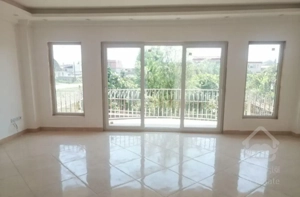 فروش خانه ویلایی با شرایط و معاوضه در پل هوایی