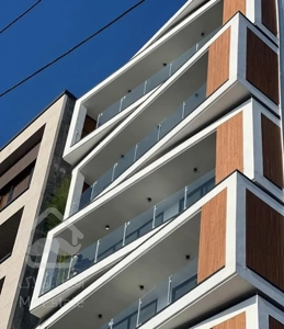 آپارتمان لوکس و مدرن ساحلی