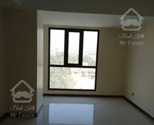 ۱۲۰ متر کلیدنخورده /// کم واحد