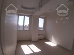 ۱۰۷ متر ۲ خواب ، فول امکانات ، نوساز ، بلوار فردوس غرب