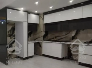 ۱۱۵ متری /فول امکانات /شاهین شمالی