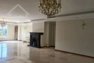 فروش آپارتمان ۱۶۰ متری/طبقات بالا/کامرانیه