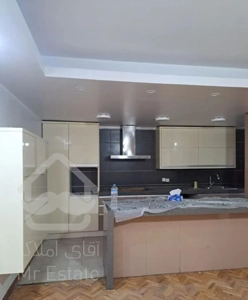 150 متر قلهک کلید موجود