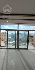 آپارتمان ویو آزاد