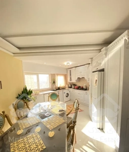 اپارتمان  نزدیکی دریاچه ی چیتگر