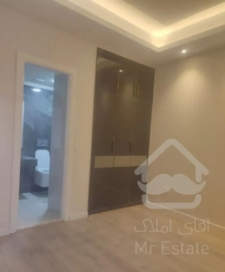 ۱۰۰ مـتر ۲ خ / ۴سـاله / سـوپـر لـوکس / ونک شیراز