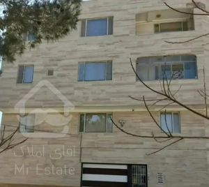 اپارتمان 5 واحدی.طبقه2..خ شهید ایت.خ یاسر