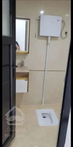 سه واحد مسکونی با دوباب مغازه
