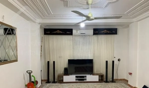 آپارتمان خیابان جوان