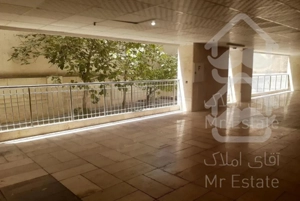 قلندری جنوبی/۱۴۶متر/۳خواب    غرق در نور