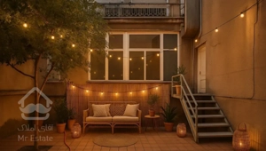 آپارتمان ۵۰ طبقه همکف بر اصلی حیاط دار