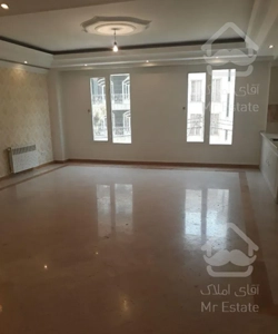 بلوار فردوس   ۷۵ متر  ۲خواب  رو به آفتاب  فول