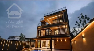 منتظر بهتر از این نباش چون نمیاد/تو یه لیگ دیگست