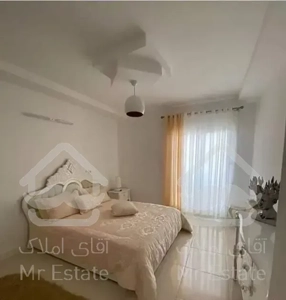 ۹۸ متری فول امکانات بهاران