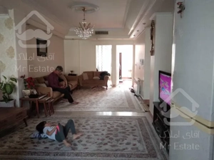 ۷۰ متر ۲خ غرق نور طبقه اول  پروانه شمالی