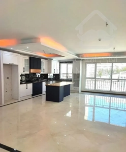 ۱۲۰متر باغ فیض ۲خواب پنجره قدی خطی رو به آفتاب