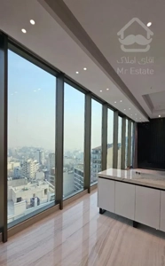 ۴۰۰ متر آکواریوم واقعی در برج باغ مدرن