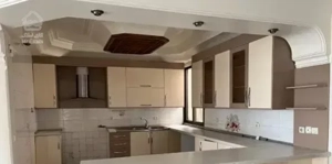 ۱۱۰ متر اعیان نشین خوش نقشه ( نور مستقیم)
