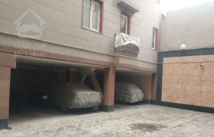 ۴۷ متری خوش نقشه