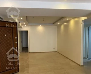 آپارتمان ١٥٠ متر سه خوابه