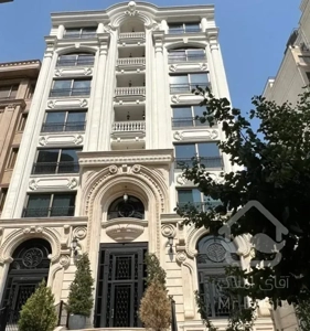 ۲۰۰متر/۳خواب/۲پارکینگ/فول/تاپ لوکیشن پاسداران