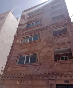 فروش واحد۱۰۵متری خام نوساز بلوک ۸