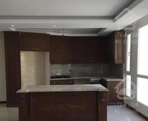 آپارتمان نوساز تک واحدی