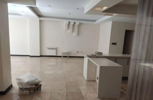 120 متر / 2 خواب / در حال نقاشی