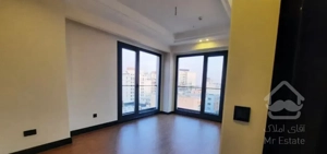 زعفرانیه (پرزین) ۱۷۳ متر دربرج بنام با امکانات خاص