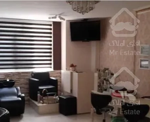 ۶۴ متر سند اداری بر آیت الله کاشانی لوکیشن