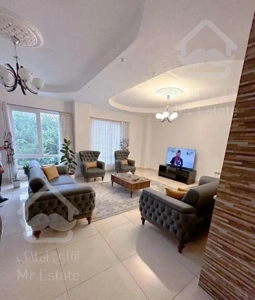 ۱۱۰ متری در شهرک کریم آباد