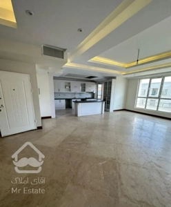 آپارتمان ۱۹۰متری  ستاری شمال