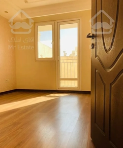 ۱۸۰ متر  آفتابگیر  ۲ پارکینگ