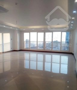 ولنجک ۲۷۰ متر ۴ خواب روبه آفتاب زیر سیزدهم