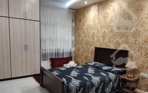 آپارتمان در هجرت ۱۳۰ متر  ۳ خوابه