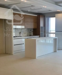 ۹۴متر آپارتمان/بسیار شیک و تمیز/فول امکانات